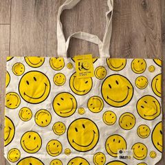 Smiley Originals Smiley Face Canvas Tote Bags