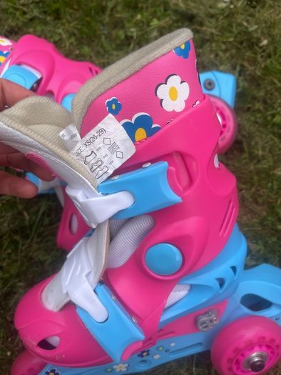 roller skates for girls in excellent condition