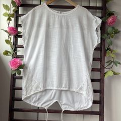 top white & lace top with parka back one size new collection brand