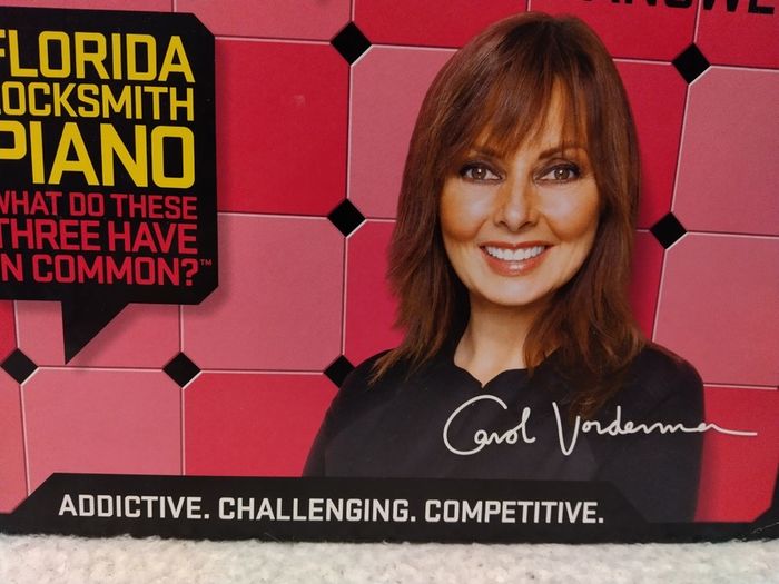 Carol Vorderman's Tribond Game