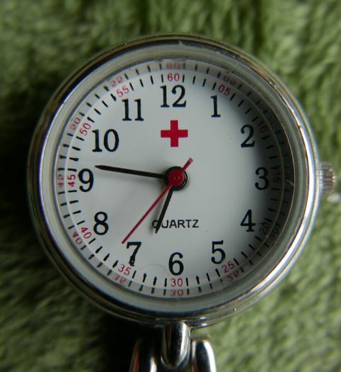 Nurse Fob Watch, Pocket Watch Dolphin Brooch Hanging Watch Nurse Watch