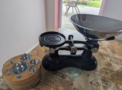 kitchen scales