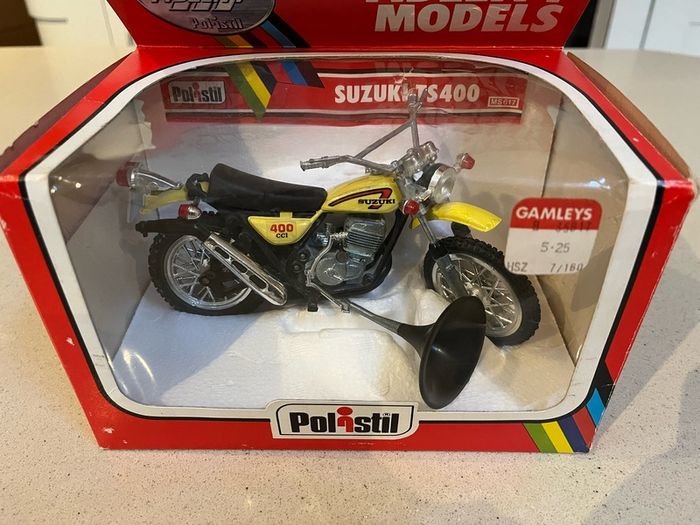 Suzuki TS 400 1/15 Polistil Rare
