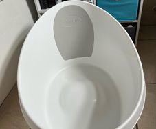 Shnuggle toddler bath tub
