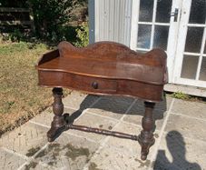Victorian Mahogany Washstand