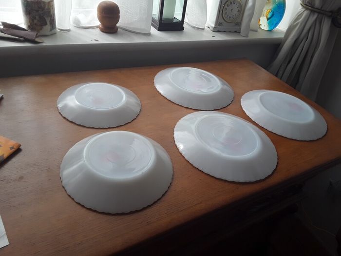 crockery