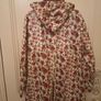 Flower patterned womans raincoat Image 2