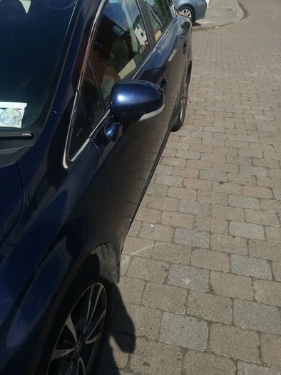 Toyota Avensis 2013