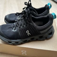 Trainers On Cloud Black UK Size 5
