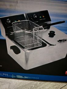 deep fat fryer