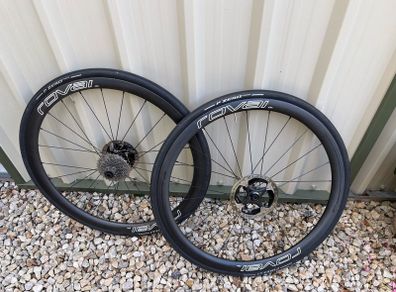 Roval CLX 40 carbon wheelset
