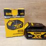 Dewalt 18v Xr 4ah Battery, Dcb182 Image 2