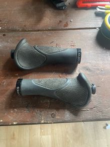 handle bar grips