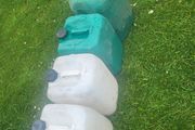 plastick containers