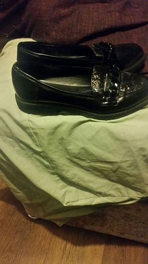 girls shoes