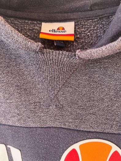 ELLESSE  hoodie sweater. Grey & Charcoal. Size small adult / labelled age 13/14 . Great Quality & In very good condition. Weighty 50% cotton