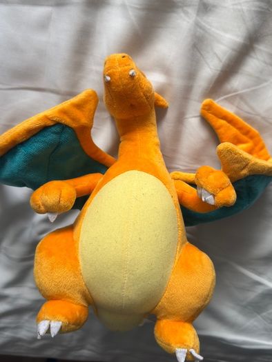 Pokemon Charizard Plush