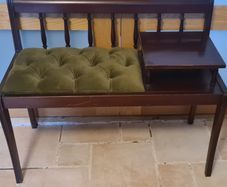 Telephone Seat
