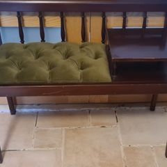 Telephone Seat