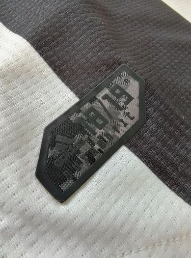 Juventus Player Fit 2018/19 Adidas Home Jersey size M