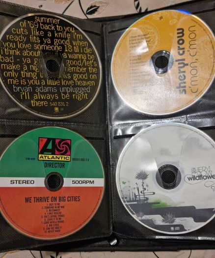 80 CD + Case. All CD's in perfect playable condition.