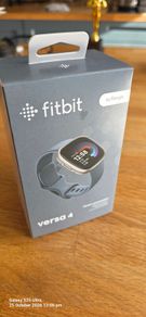 Fitbit Versa 4