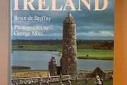 The Land of Ireland by Brian de Breffny (1985)