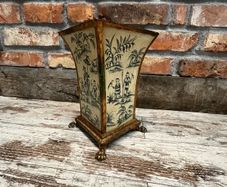 vintage Flowerpot stand umbrella