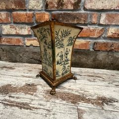 vintage Flowerpot stand umbrella