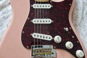 Fender shell pink strat mim