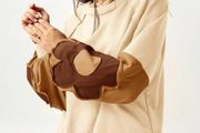 Bohemela @ Shein Cream Cotton Sweatshirt with Contrasting Sleeves  New with Tags