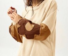 Bohemela @ Shein Cream Cotton Sweatshirt with Contrasting Sleeves  New with Tags