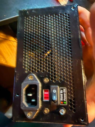 Thermaltake TR2-550
