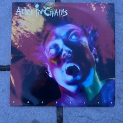 Alice in Chains Facelift