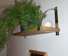 Wall shelf