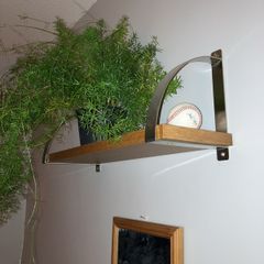 Wall shelf