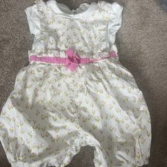 Jacadi girls baby romper with matching vest age 1 months