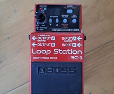 Boss RC3 looper pedal