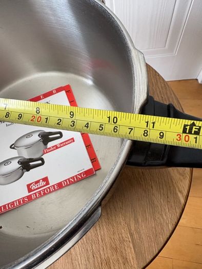 Fissler Vitaquick stainless steel pressure cooker New