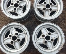 Ford 4 spokes