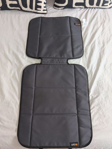 Be safe Car Seat protetor