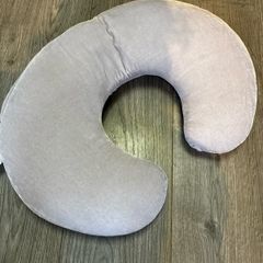 feeding pillow