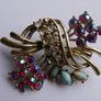 Vintage 1950s Gold Tone Rainbow  Crystal Rhinestone Floral Spray Brooch Image 2
