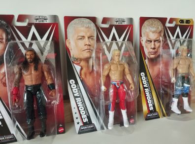 WWE Action Figures  Roman Reigns & Cody Rhodes  25e for the lot