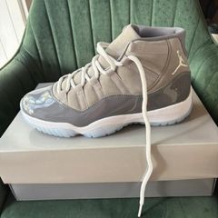 Jordan 11 'cool grey'
