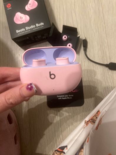 Beats Studio buds