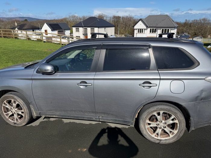 Mitsubishi outlander
