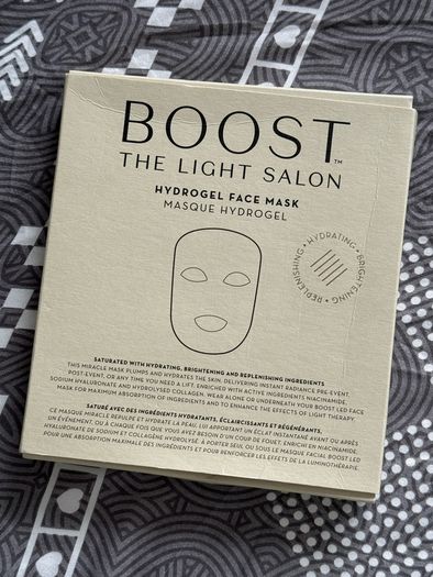 The Light Salon Hydrogel Face Mask pack of 5 new