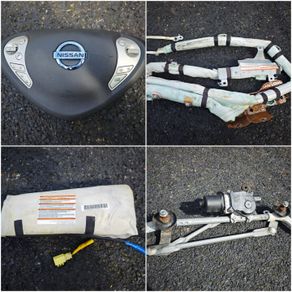 Nissan Leaf 2012-2017 Parts (Airbags, Lights, Wiper Motors, electric switches, Interior panels etc)