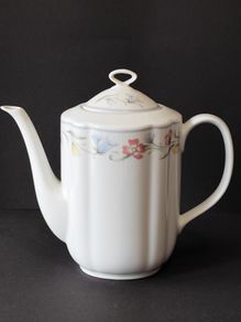Royal Winton Fine Porcelain Coffee Pot with Floral Garland Decoration